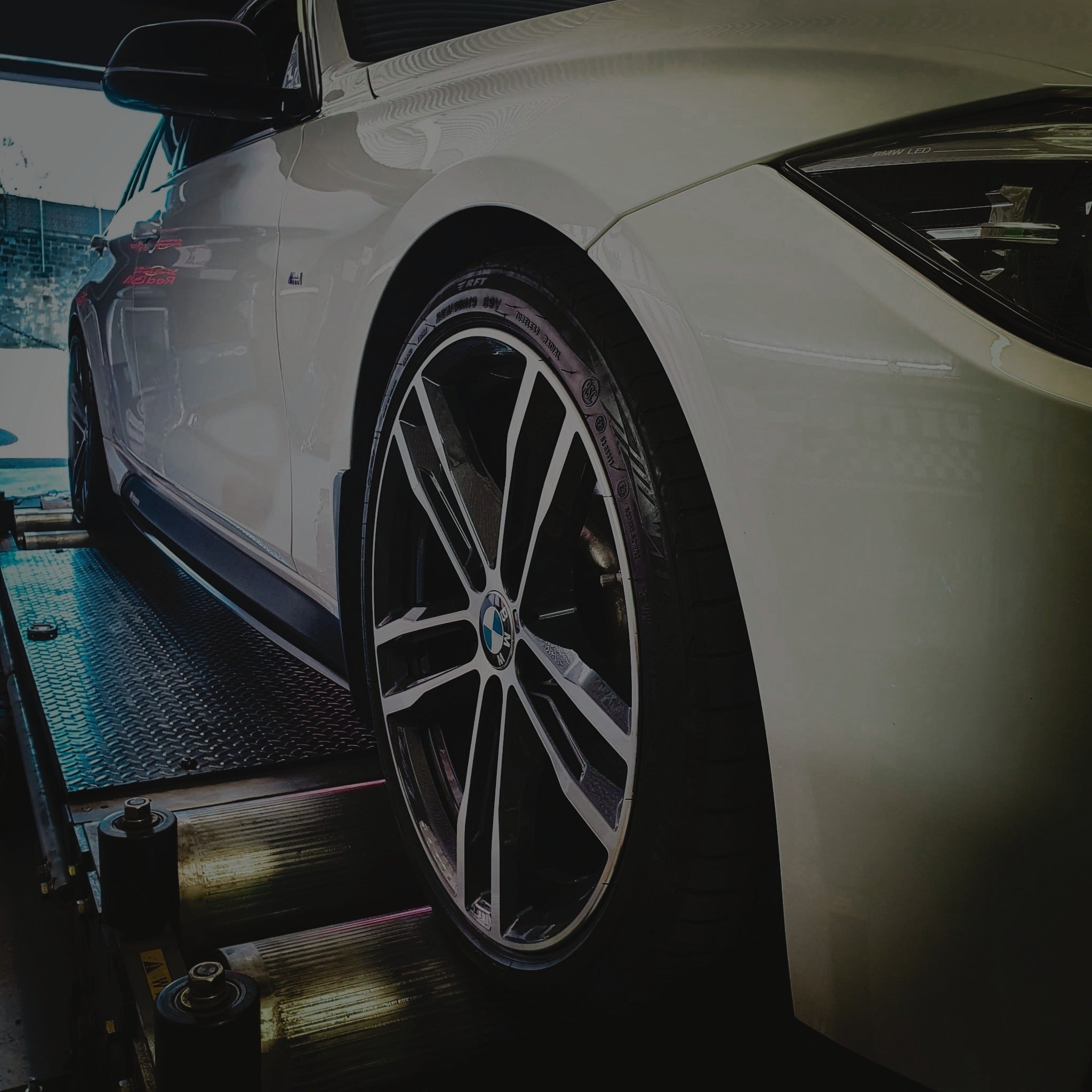 Book your upgrade banner